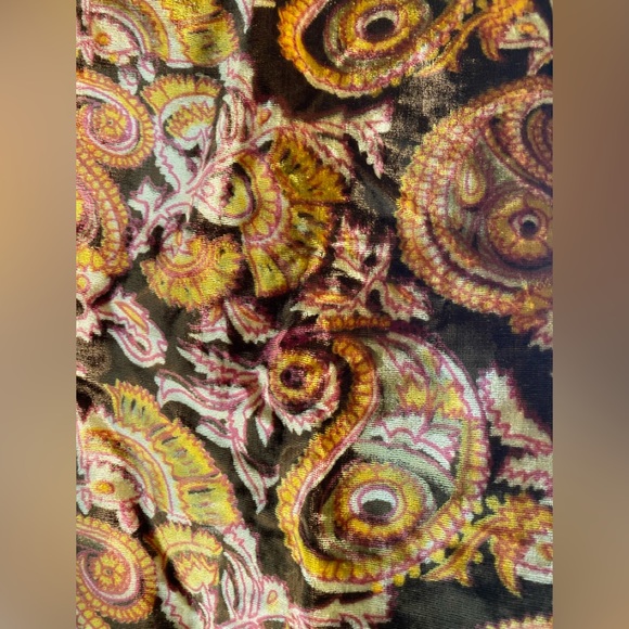 Velvet Fabric - Vintage Brown & Gold - Picture 2 of 6